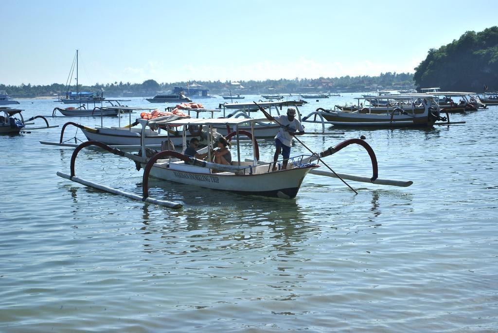 Damara Lembongan Hotel นูซาเลมโบงัน ภายนอก รูปภาพ