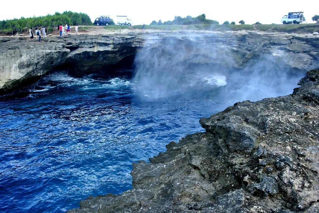 Damara Lembongan Hotel นูซาเลมโบงัน ภายนอก รูปภาพ